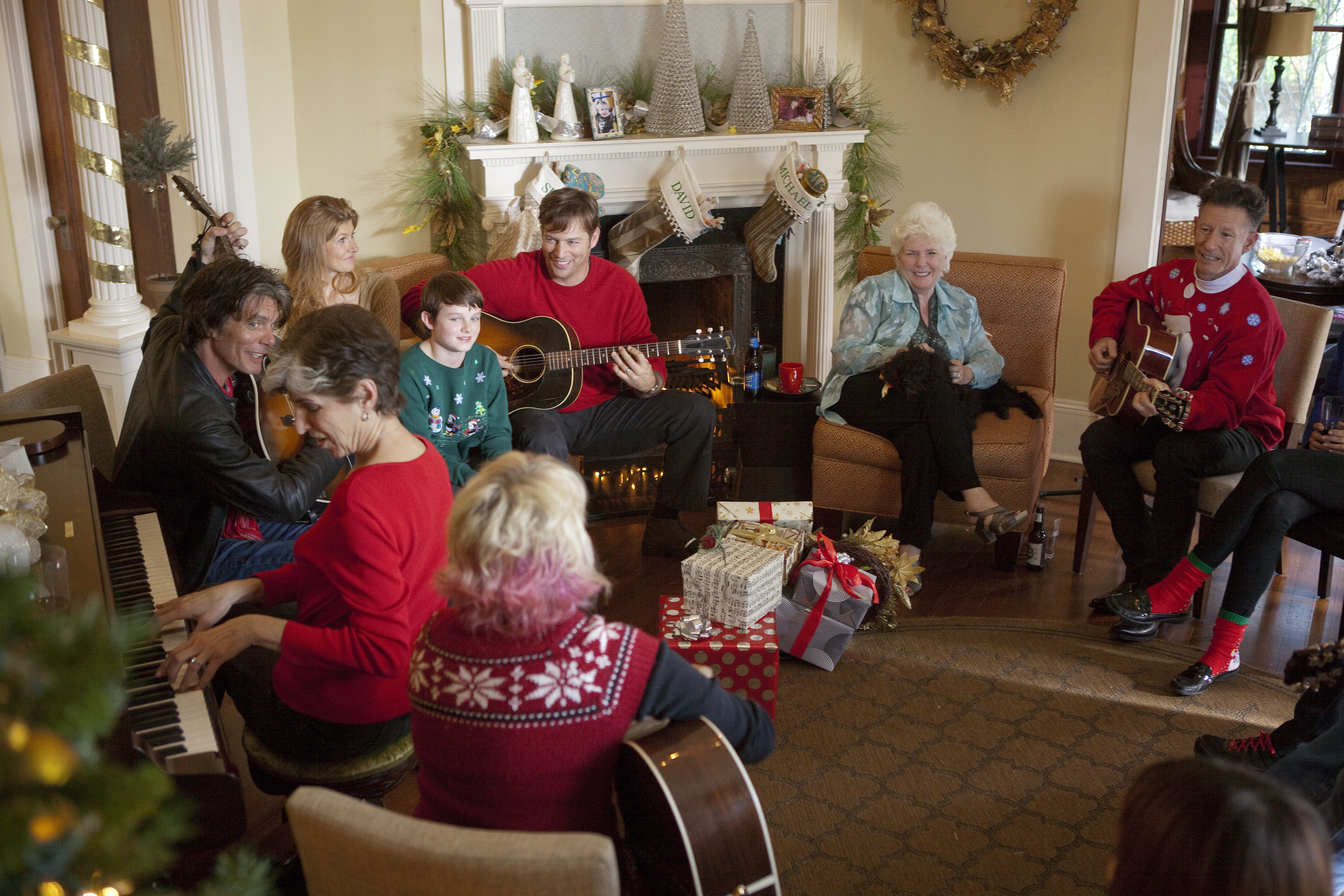 Still of Harry Connick Jr., Fionnula Flanagan, Lyle Lovett, Connie Britton, Charlie Sexton, Marcia Ball and Chandler Canterbury in Angels Sing (2013)