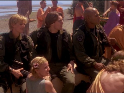 Still of Christopher Judge, Michael Shanks and Amanda Tapping in Stargate SG-1 (1997)
