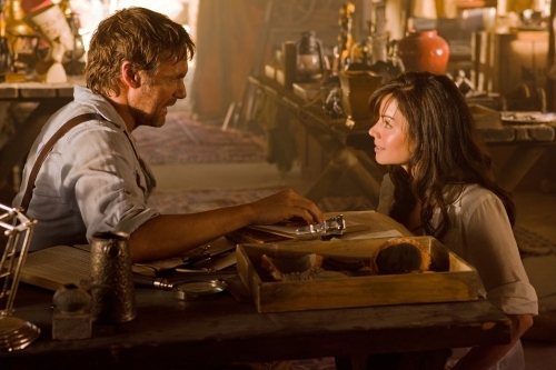 Still of Michael Shanks and Erica Durance in Smallville (2001)