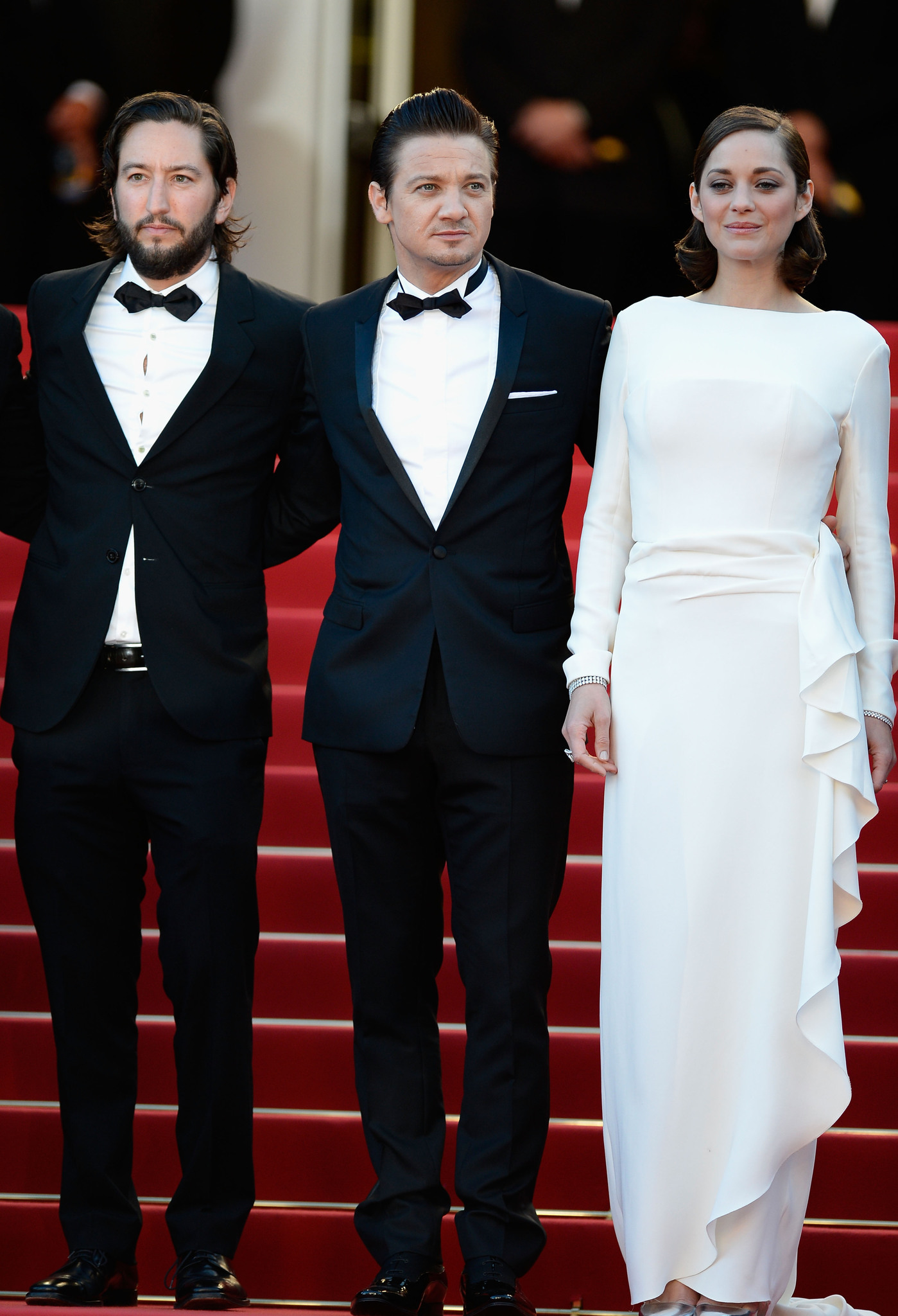 Marion Cotillard, Jeremy Renner and Greg Shapiro at event of Karta Niujorke (2013)