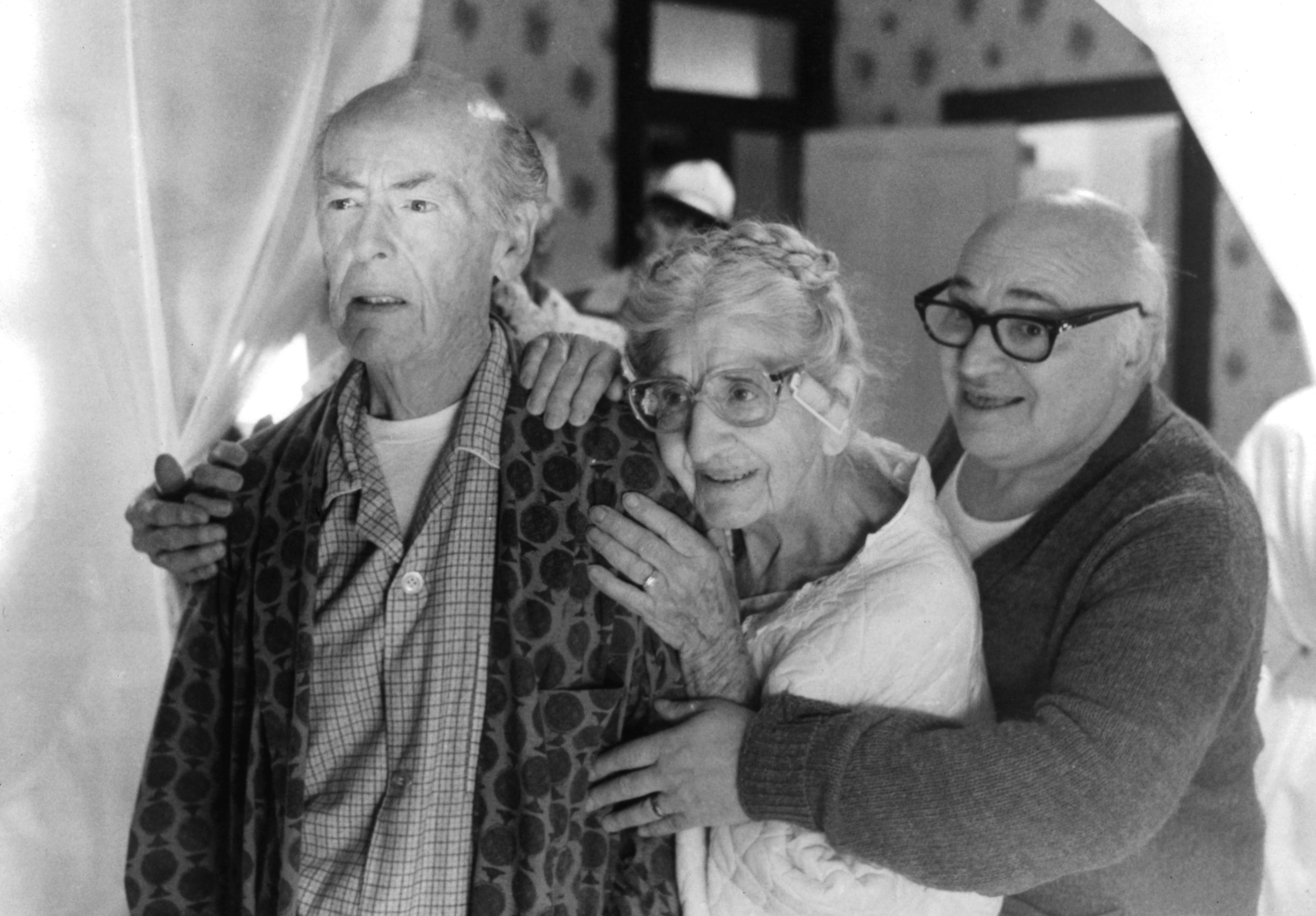 Still of Martin Garner, Bill Quinn and Helen Shaw in Twilight Zone: The Movie (1983)