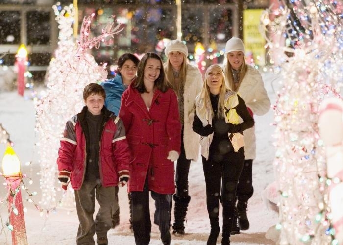 Still of Kristin Davis, Kristin Chenoweth, Alia Shawkat, Dylan Blue, Kelly Aldridge and Sabrina Aldridge in Milijonas sventiniu lempuciu (2006)