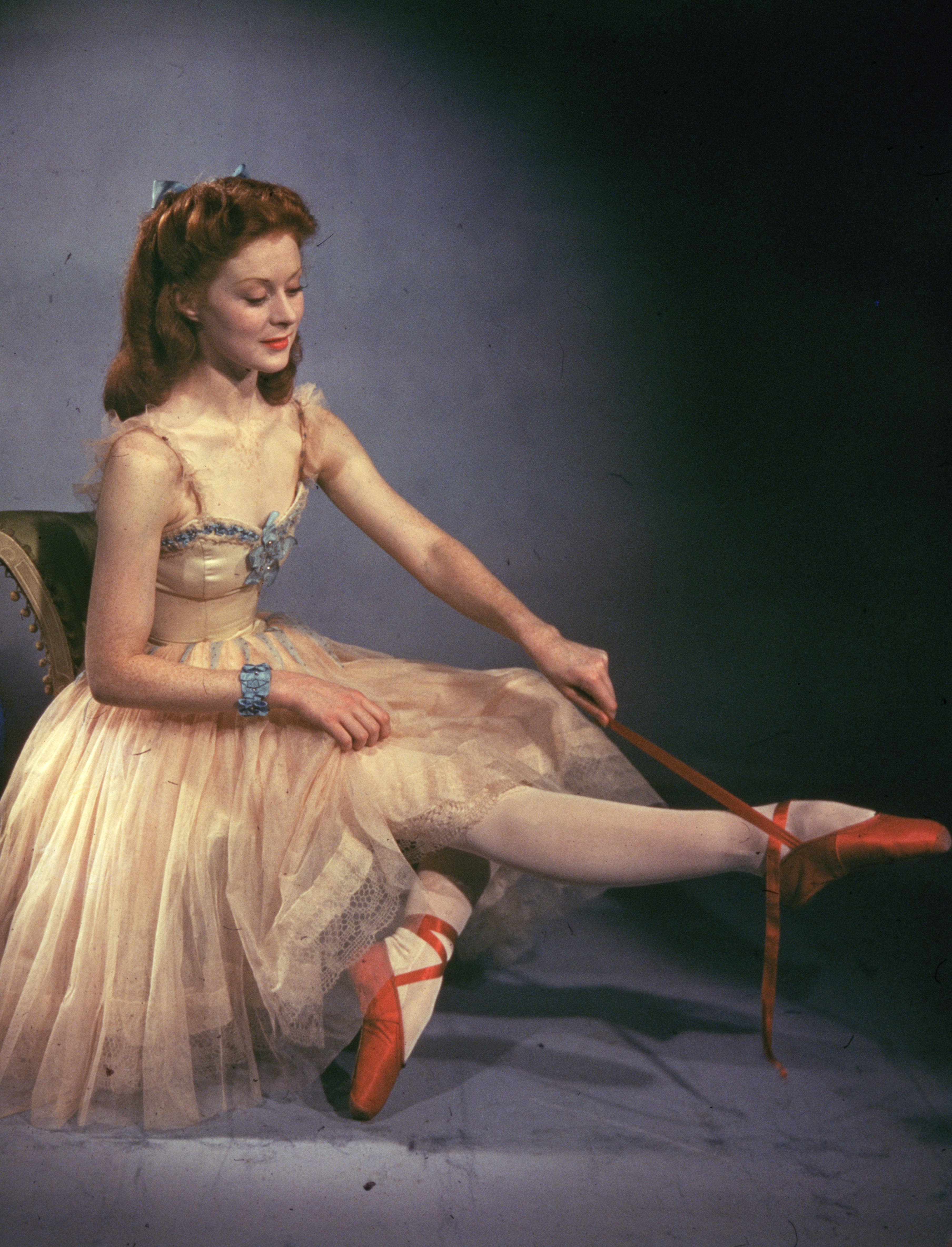 Still of Moira Shearer in The Red Shoes (1948)