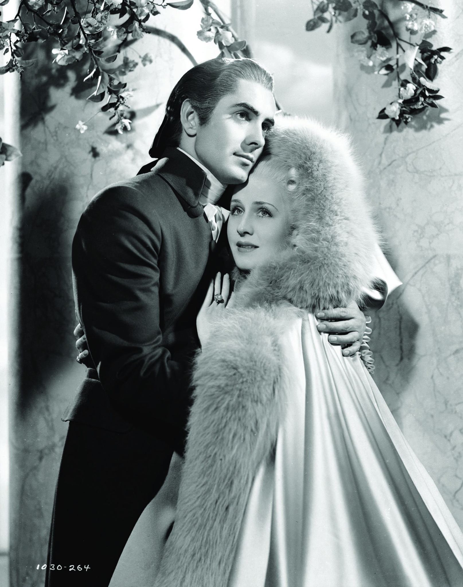 Still of Tyrone Power and Norma Shearer in Marie Antoinette (1938)