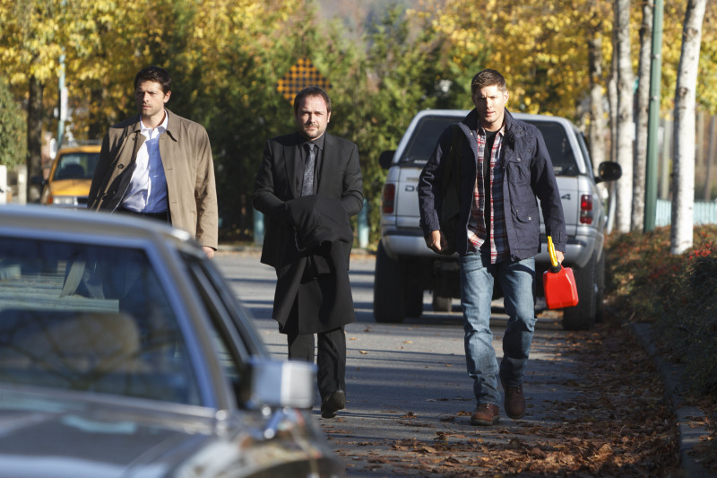 Still of Jensen Ackles, Misha Collins, Michael Courtney and Mark Sheppard in Supernatural (2005)