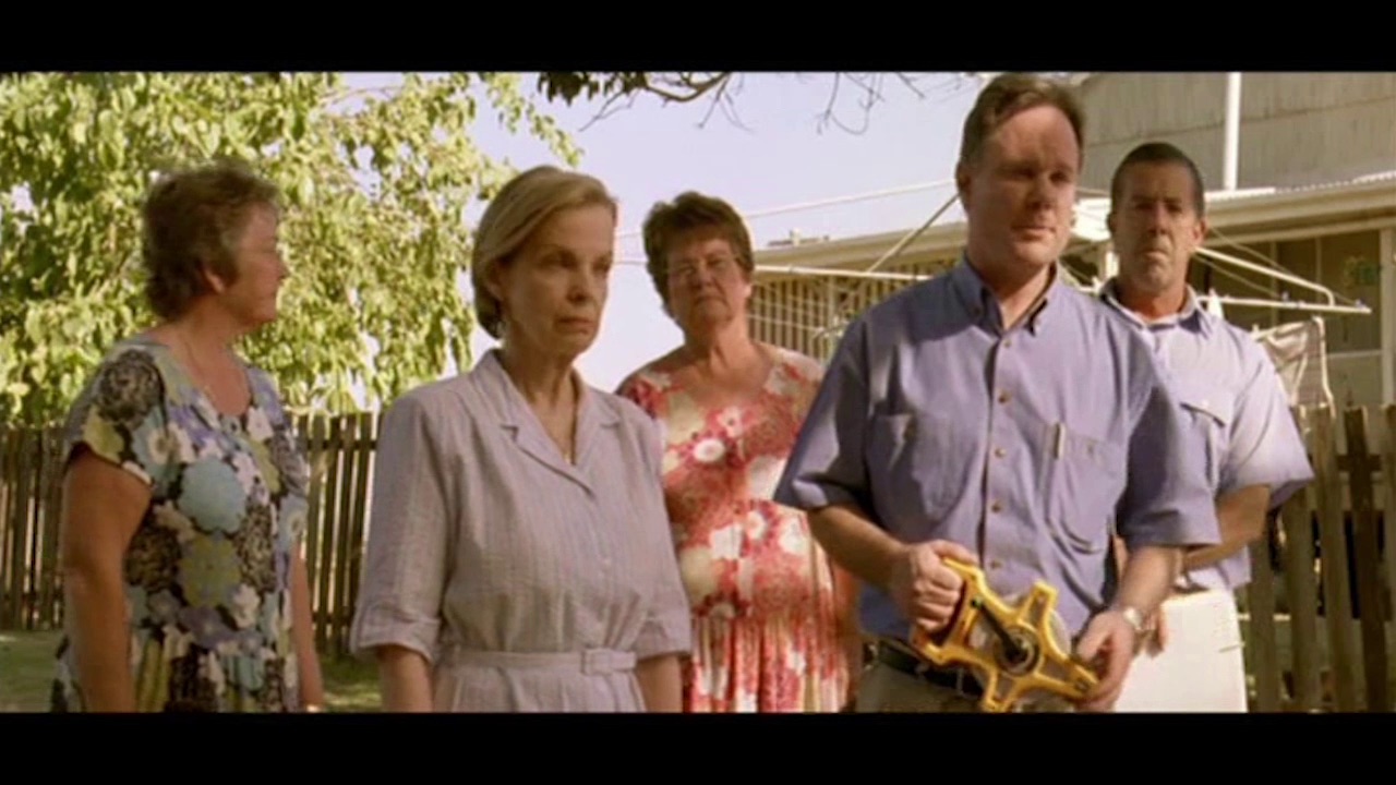Still of Penne Hackforth-Jones and Murray Shoring from 'The Tree'