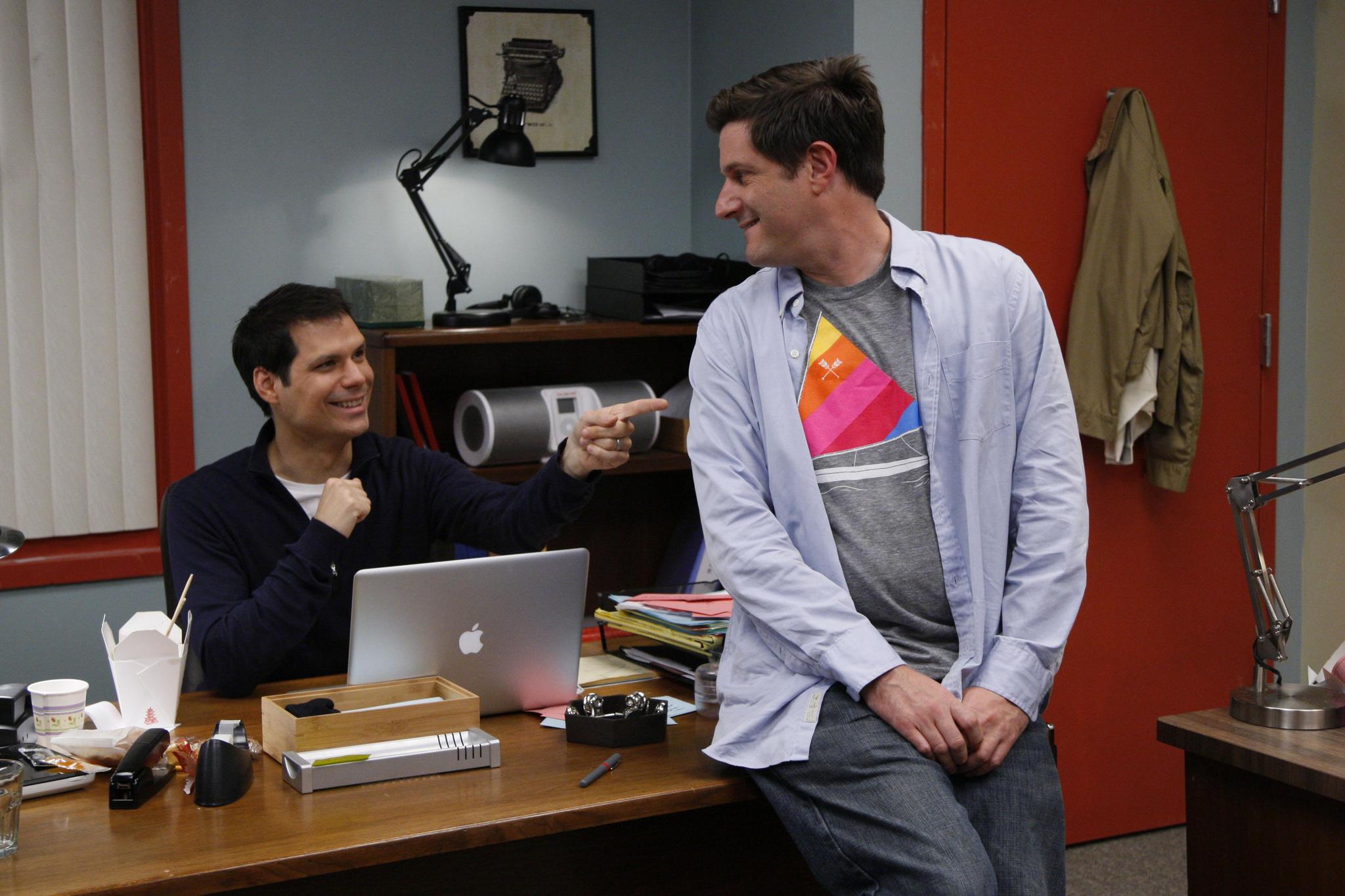 Still of Michael Ian Black and Michael Showalter in Michael & Michael Have Issues. (2009)