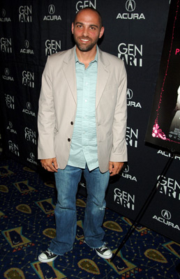 Marcos Siega at event of Pretty Persuasion (2005)