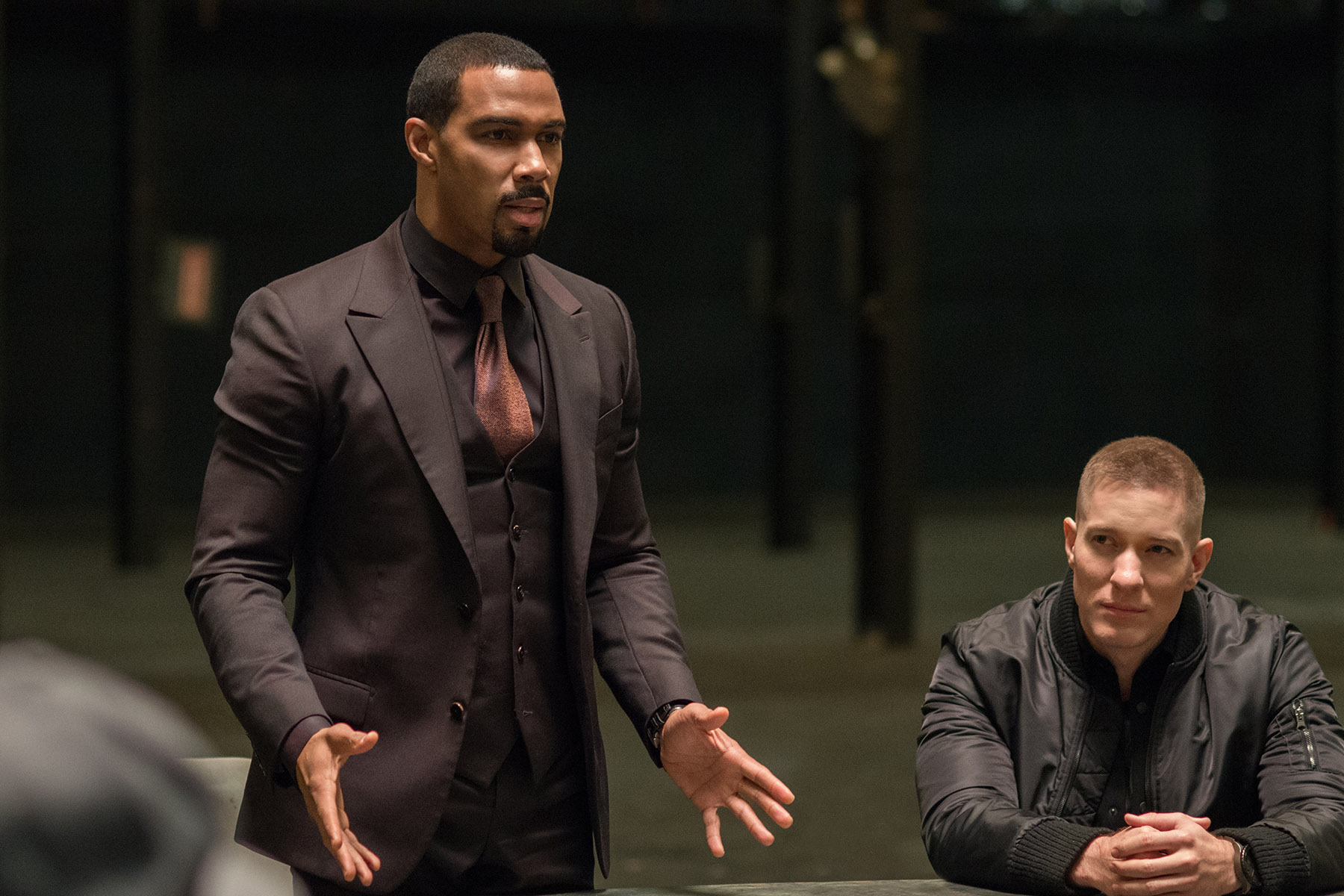 Still of Joseph Sikora and Omari Hardwick in Power (2014)