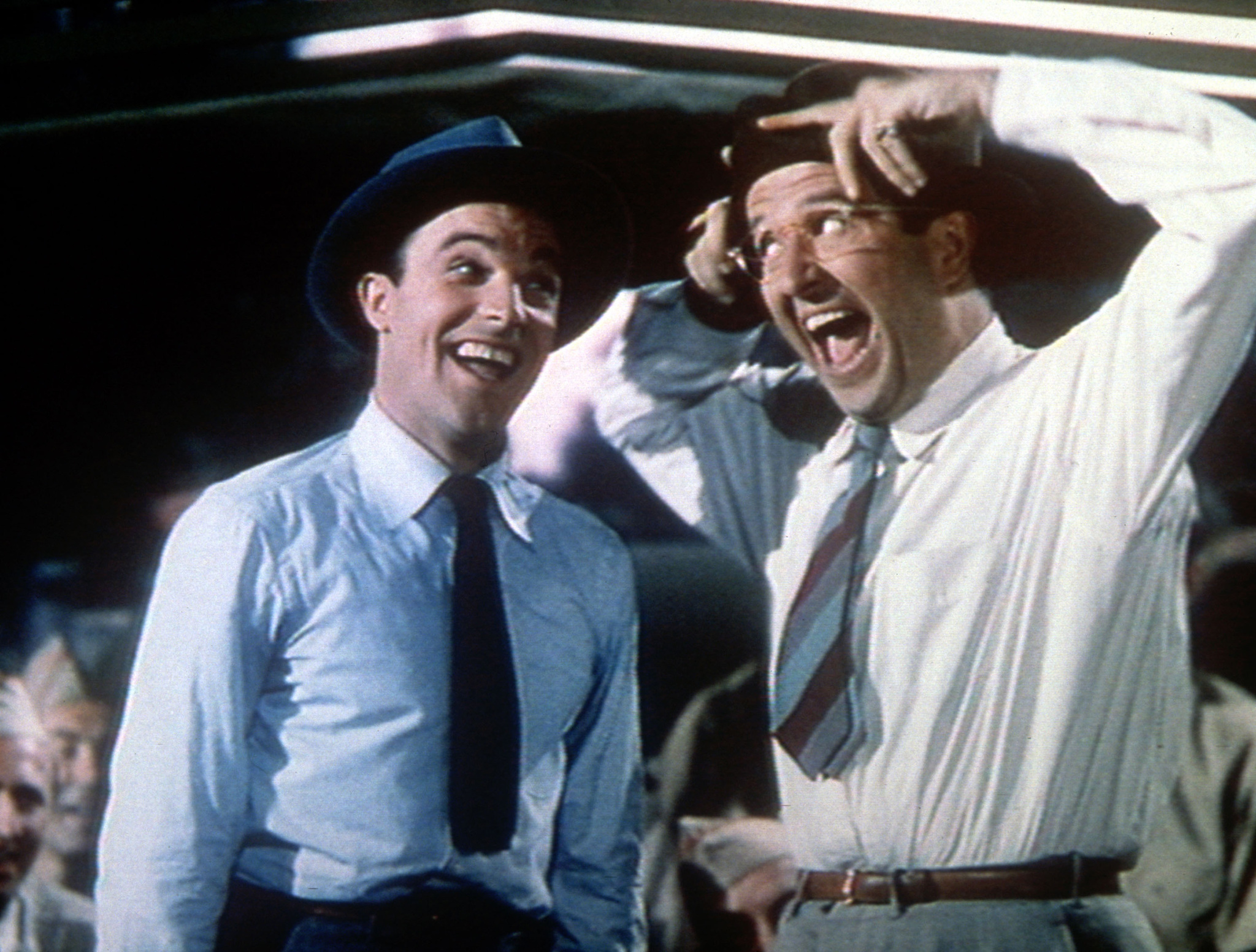 Still of Gene Kelly and Phil Silvers in Cover Girl (1944)