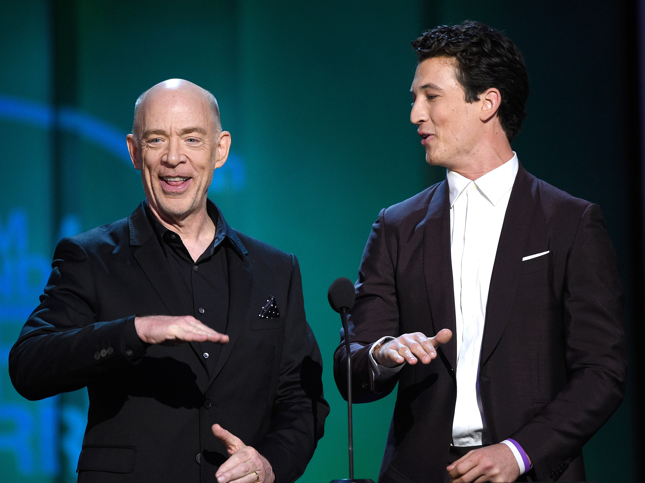 J.K. Simmons and Miles Teller at event of 30th Annual Film Independent Spirit Awards (2015)