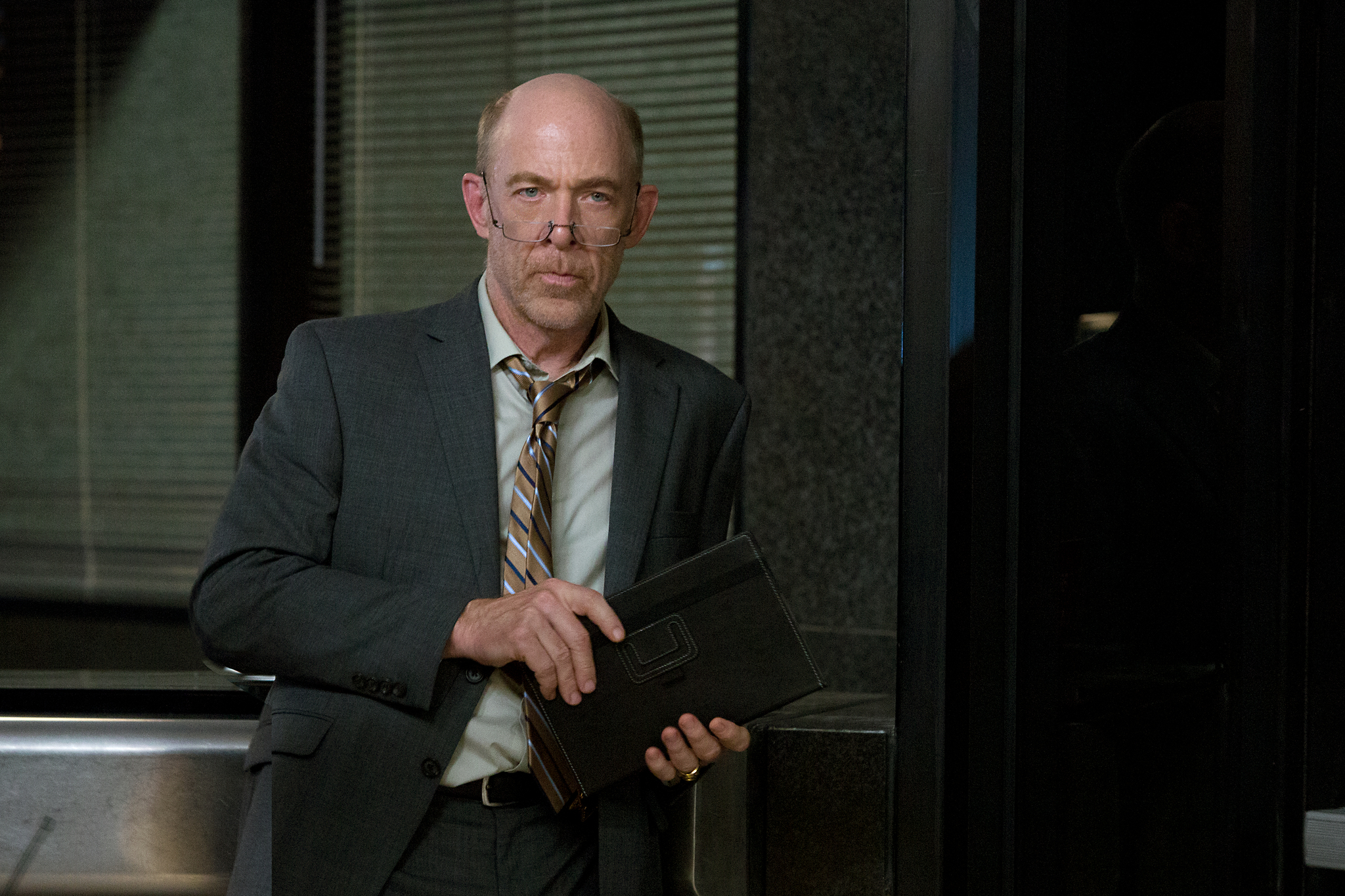 Still of J.K. Simmons in Terminator Genisys (2015)