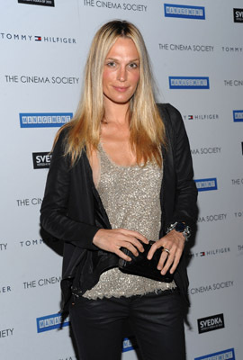 Molly Sims at event of Management (2008)
