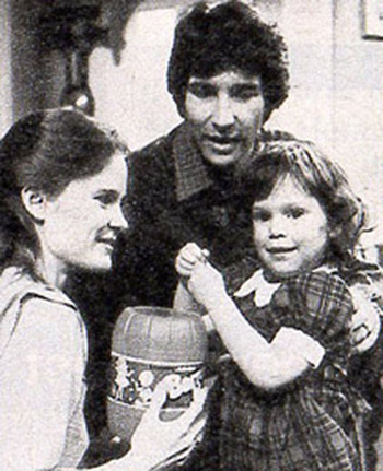 Tricia Pursley, Patrick Skelton and Daniella Serra on set of All My Children