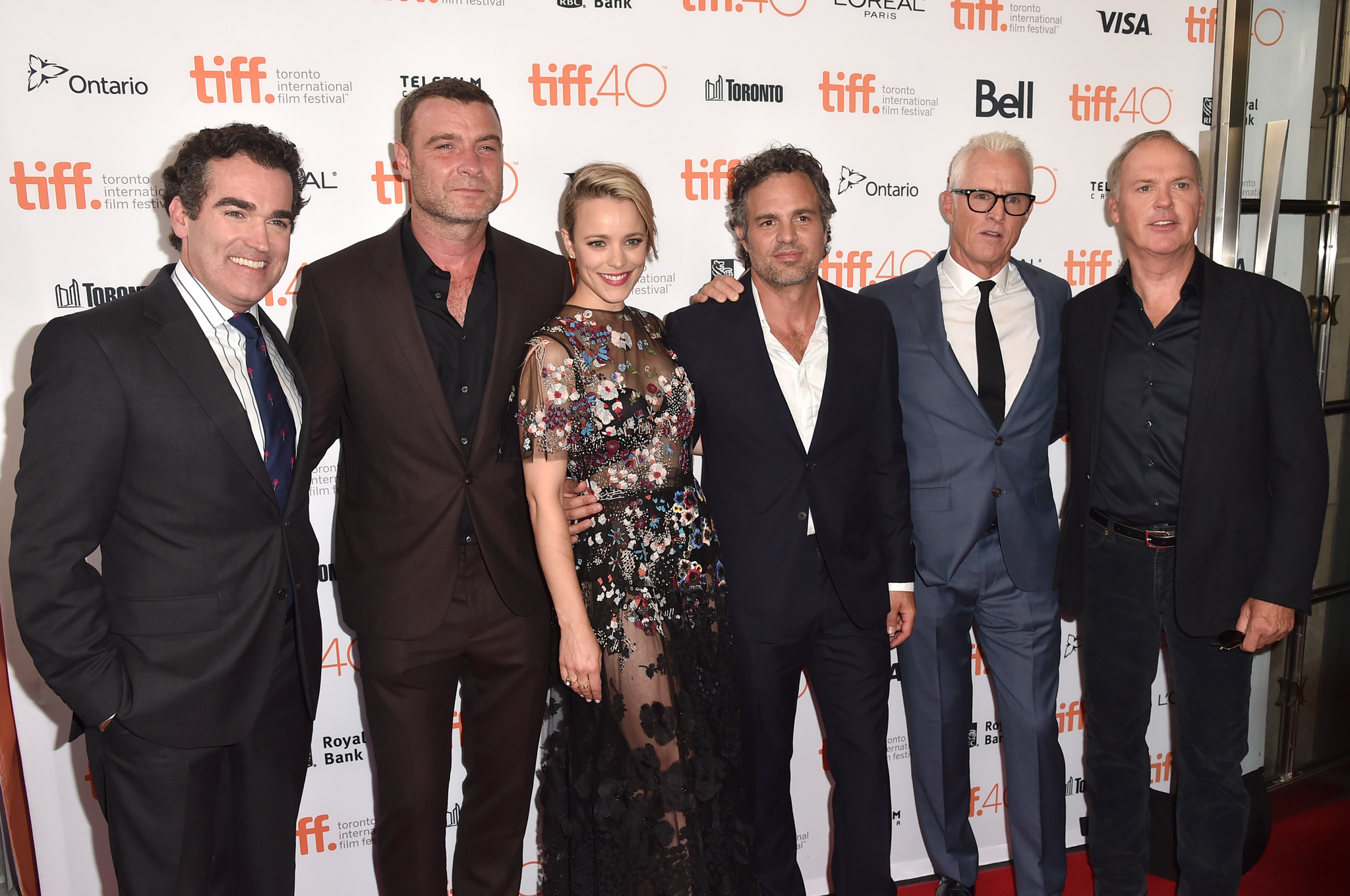 Michael Keaton, Liev Schreiber, Mark Ruffalo, John Slattery, Rachel McAdams and Brian D'Arcy at event of Spotlight (2015)
