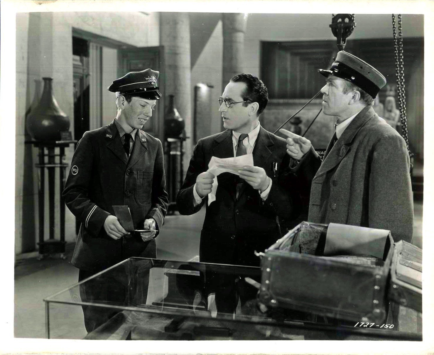 Still of Harold Lloyd, Christian Rub and Buster Slaven in Professor Beware (1938)