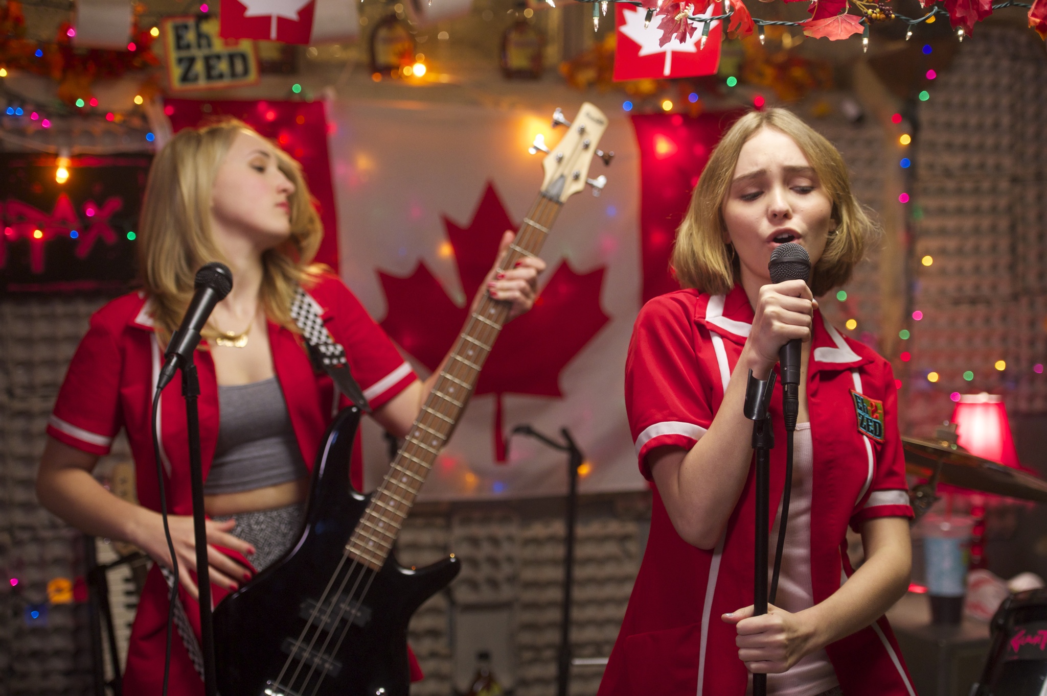 Still of Harley Quinn Smith and Lily-Rose Melody Depp in Yoga Hosers (2015)