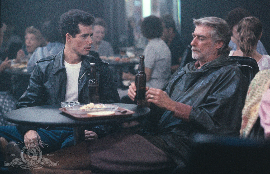 Still of Richard Mulligan and Lewis Smith in The Heavenly Kid (1985)