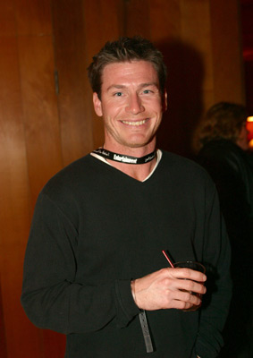 Mark Brian Smith at event of Riding Giants (2004)