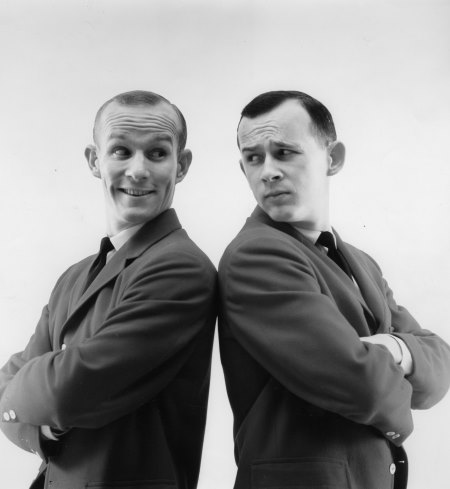 Still of Dick Smothers and Tom Smothers in Make 'Em Laugh: The Funny Business of America (2009)