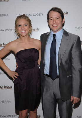 Matthew Broderick and Brittany Snow at event of Finding Amanda (2008)