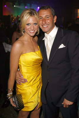 Adam Shankman and Brittany Snow at event of Hairspray (2007)