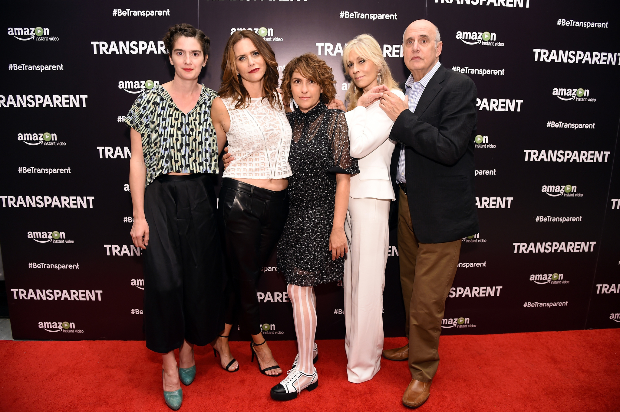 Gaby Hoffmann, Jeffrey Tambor, Amy Landecker, Judith Light and Jill Soloway at event of Transparent (2014)