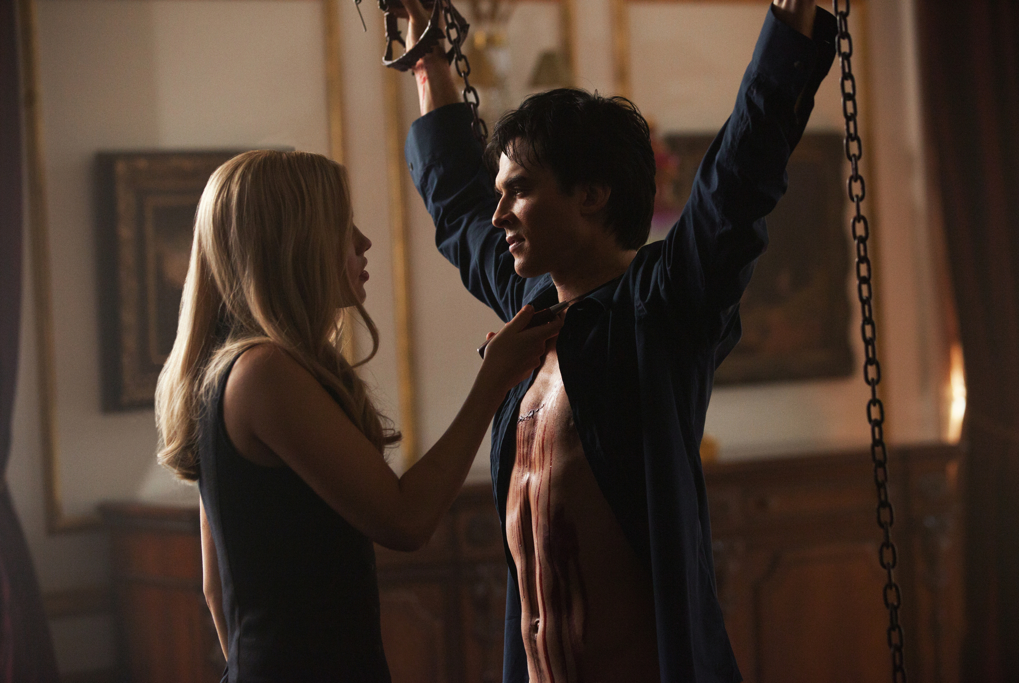 Still of Ian Somerhalder and Claire Holt in Vampyro dienorasciai (2009)