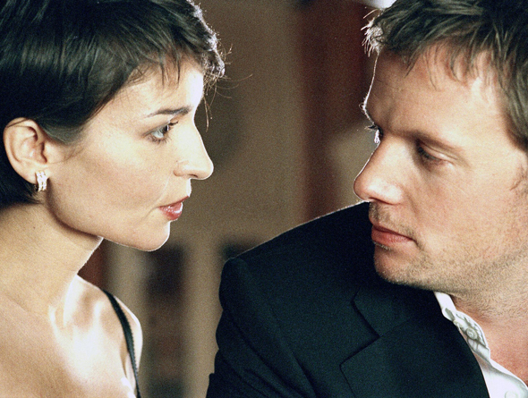 Still of Rupert Penry-Jones and Olga Sosnovska in Spooks (2002)