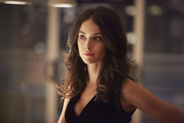 Still of Abigail Spencer in Suits (2011)