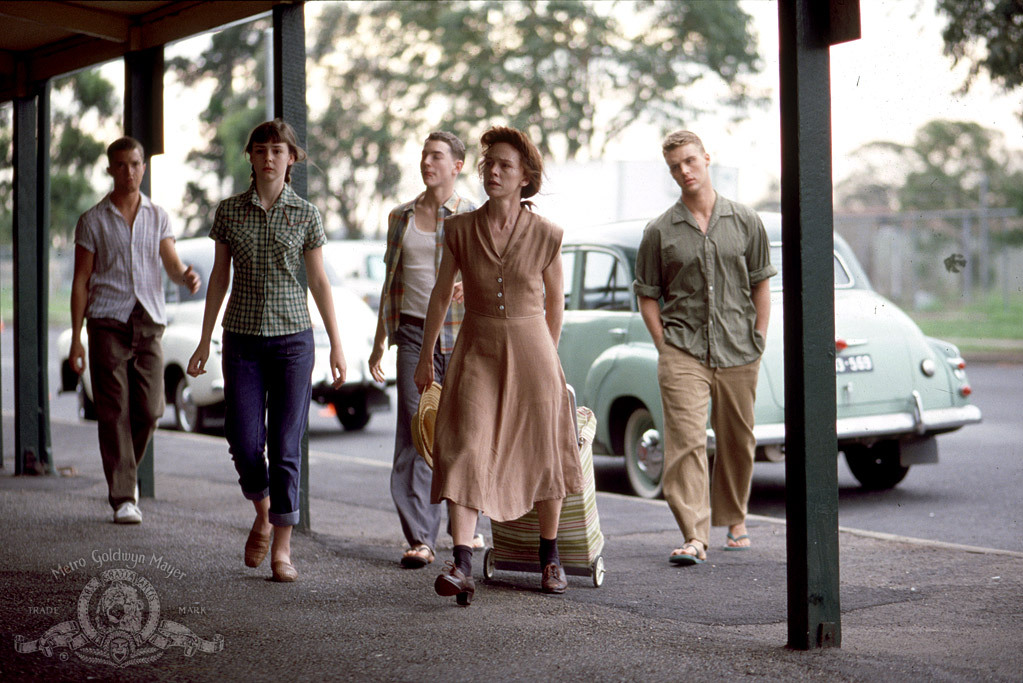 Still of Judy Davis and Jesse Spencer in Swimming Upstream (2003)