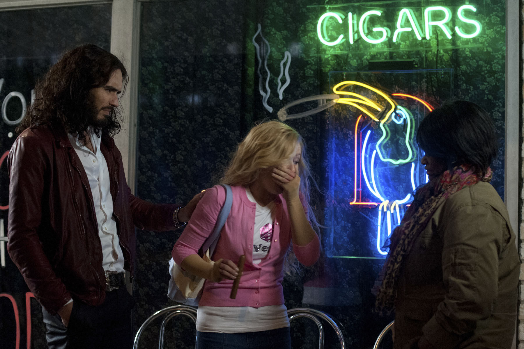 Still of Octavia Spencer, Russell Brand and Julianne Hough in Paradise (2013)