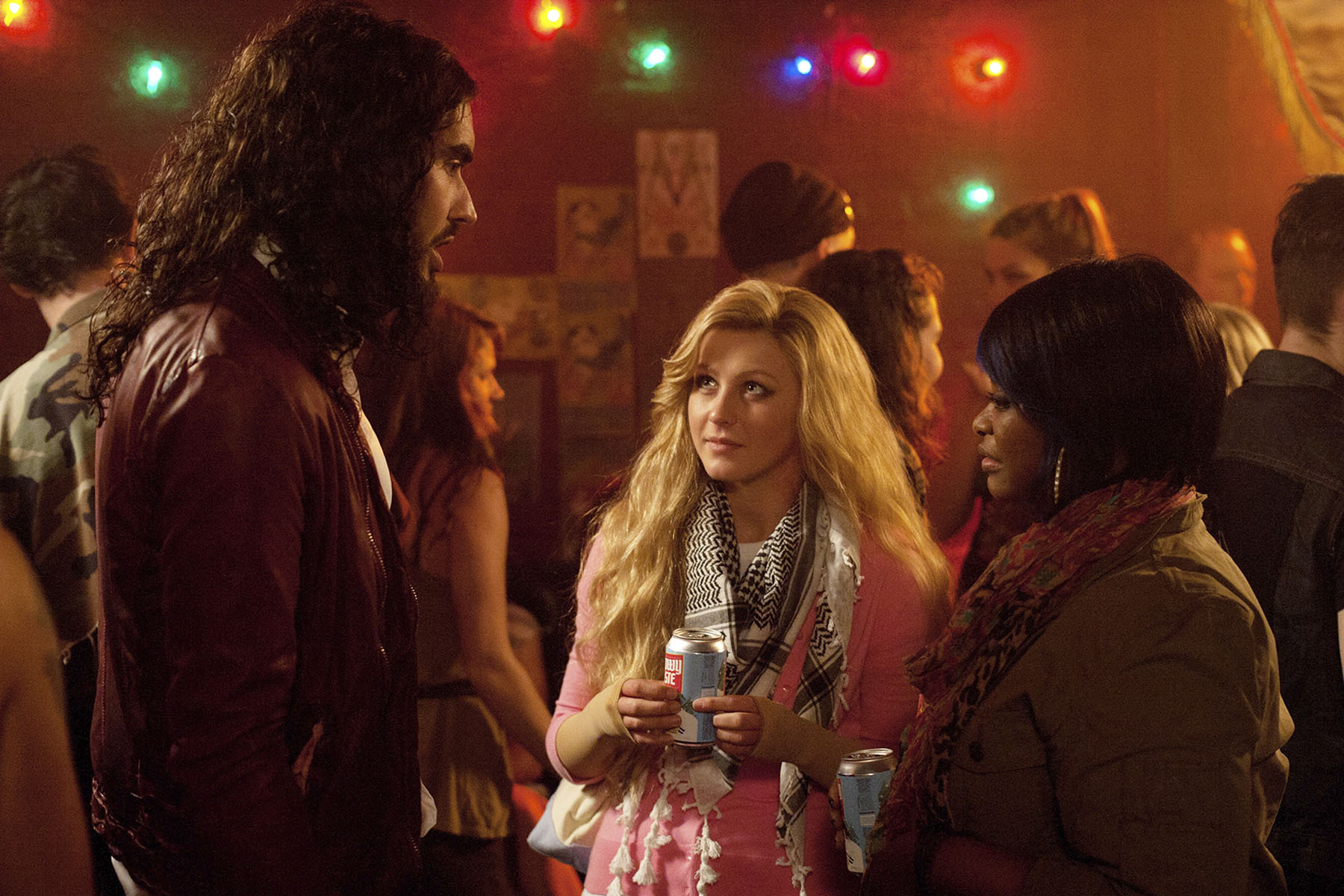 Still of Octavia Spencer, Russell Brand and Julianne Hough in Paradise (2013)