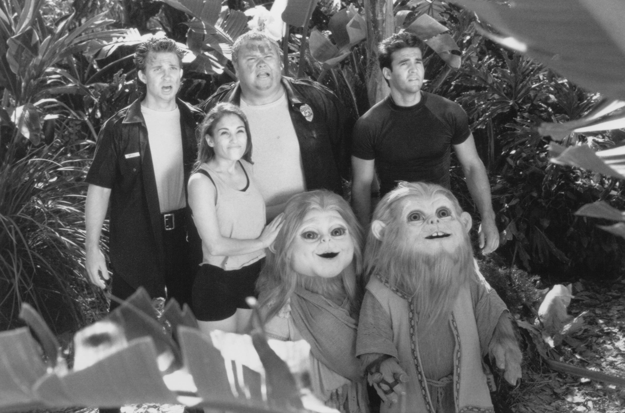 Still of Nakia Burrise, Jason David Frank, Jason Narvy, Paul Schrier, Jon Simanton, Austin St. John and Catherine Sutherland in Turbo: A Power Rangers Movie (1997)