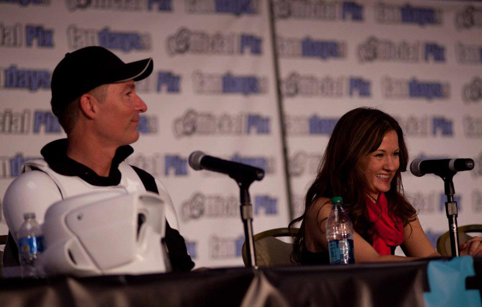 Stephen Stanton, Catherine Taber at Star Wars: The Clone Wars panel, Fan Days Convention (2011)