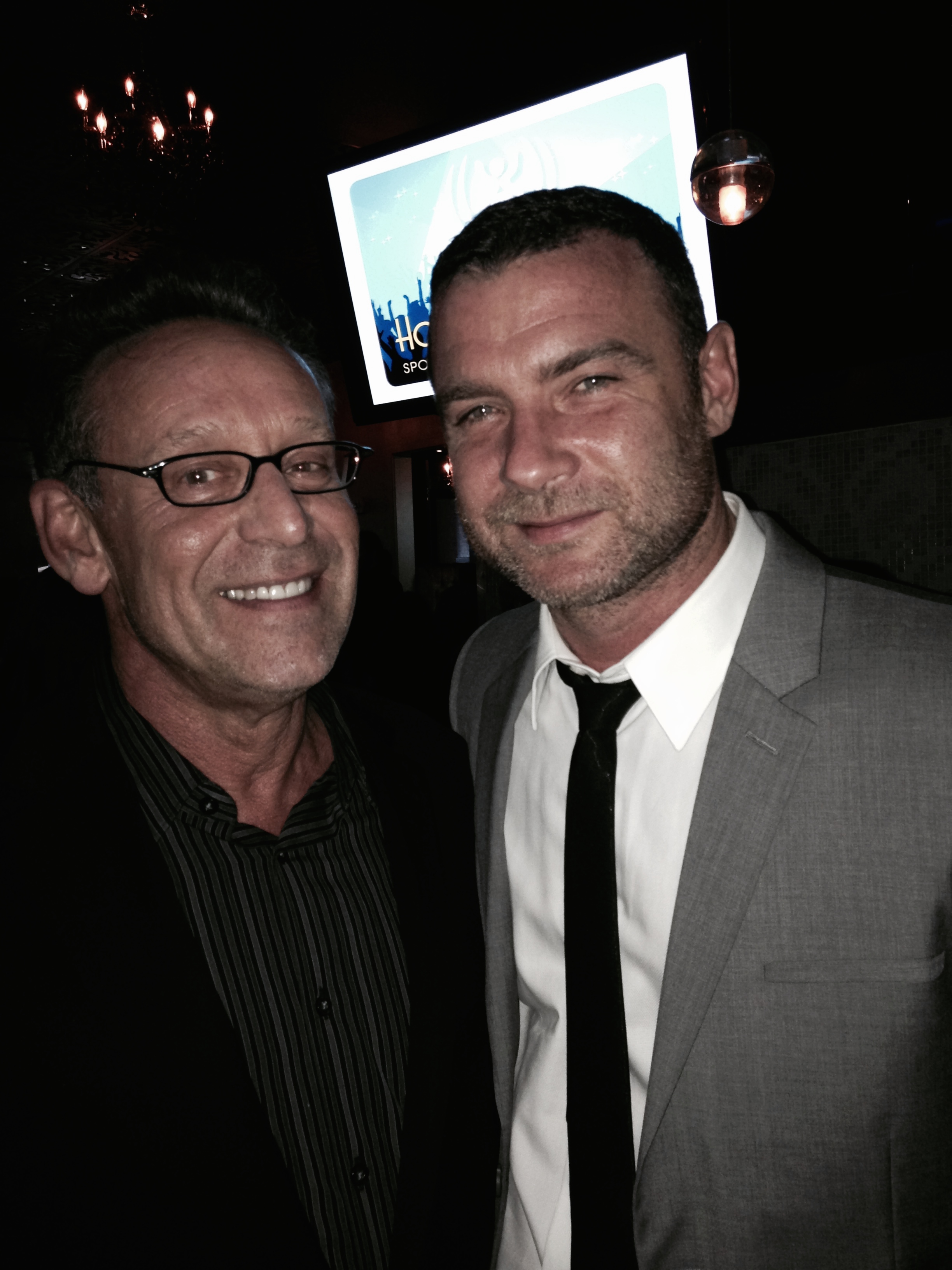 Hollywood Heals Tourette Syndrom Charity Event 2014 - Rob Steinberg with Live Schreiber