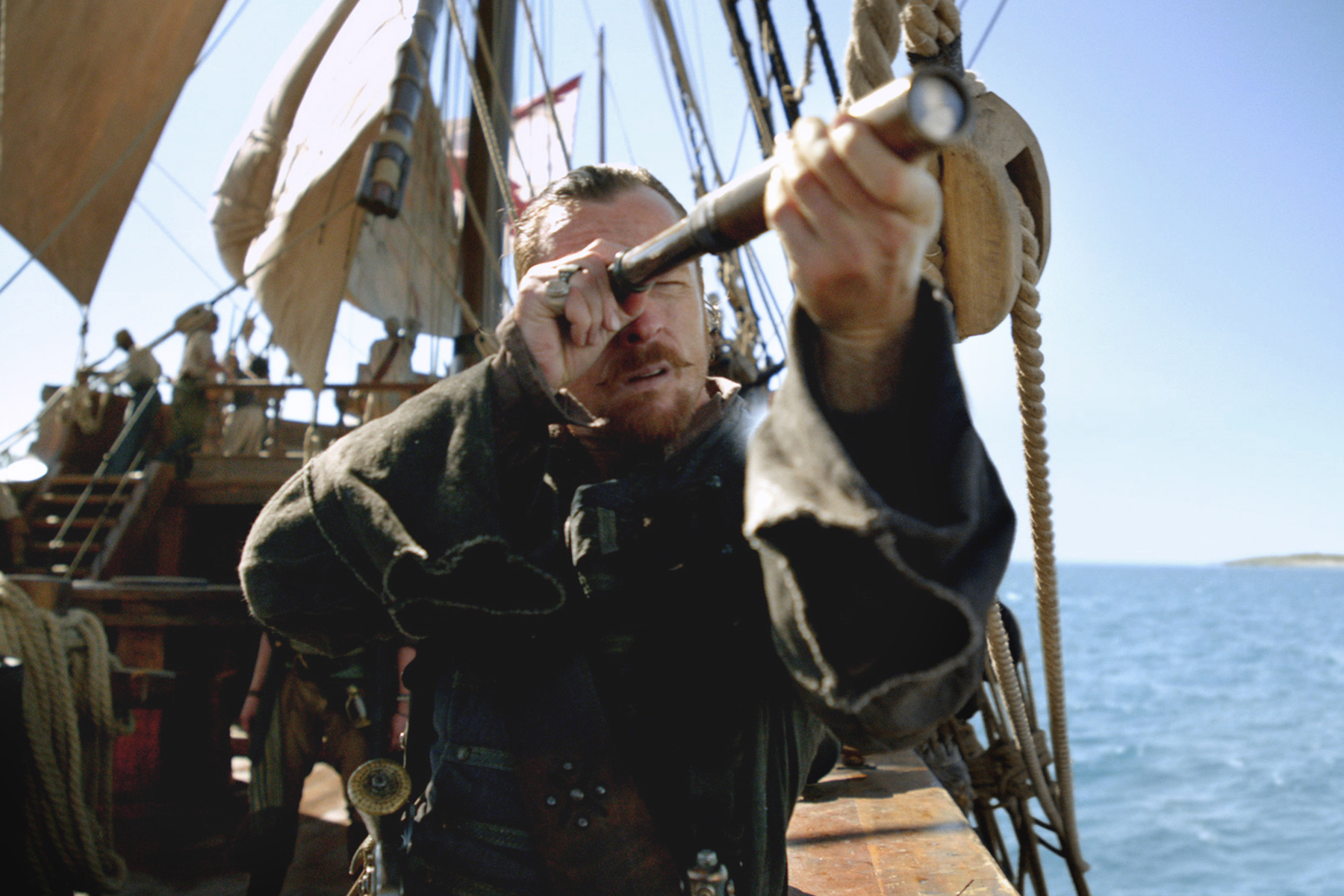 Still of Toby Stephens in Black Sails (2014)