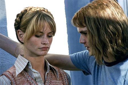 Still of Cameron Richardson and Nathan Stevens in The Good Humor Man (2005)