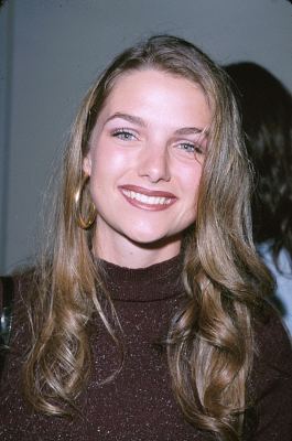 Rachael E. Stevens at event of The Yards (2000)