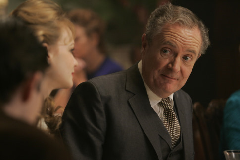 Still of Jim Broadbent and Juliet Stevenson in And When Did You Last See Your Father? (2007)