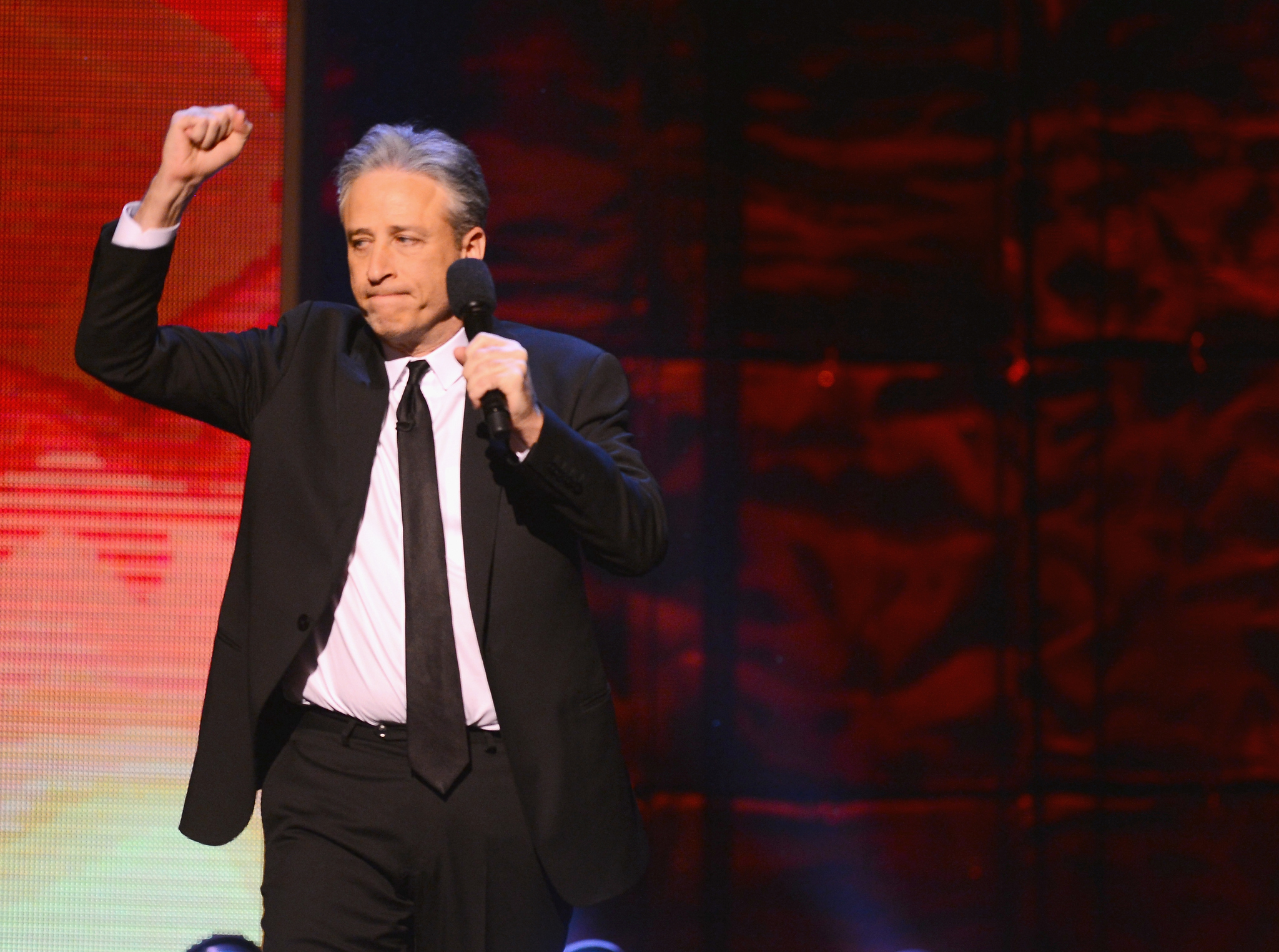 Jon Stewart at event of Night of Too Many Stars: America Comes Together for Autism Programs (2015)