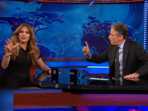 Still of Jennifer Lopez and Jon Stewart in The Daily Show (1996)