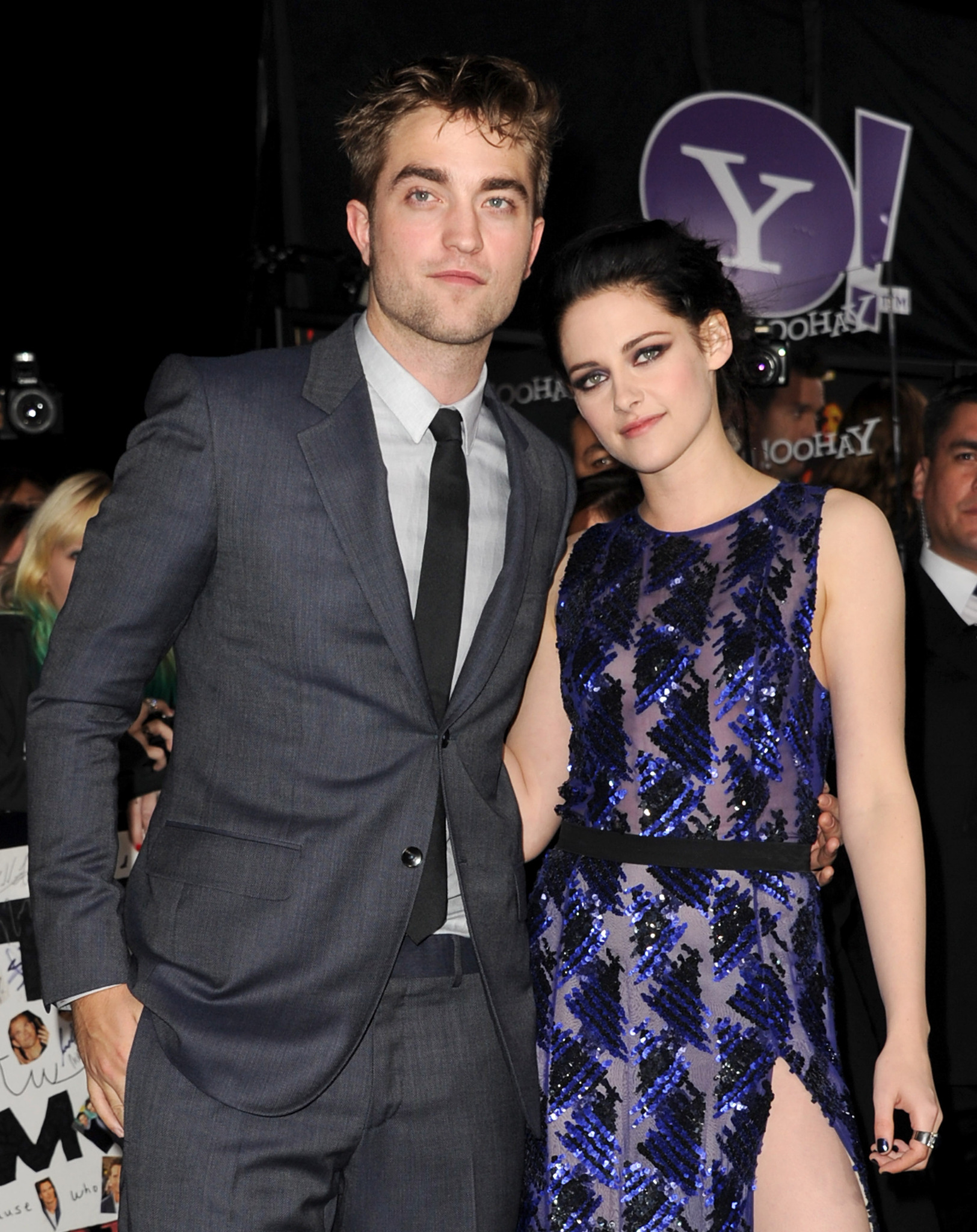 Kristen Stewart and Robert Pattinson at event of Brekstanti ausra. 1 dalis (2011)