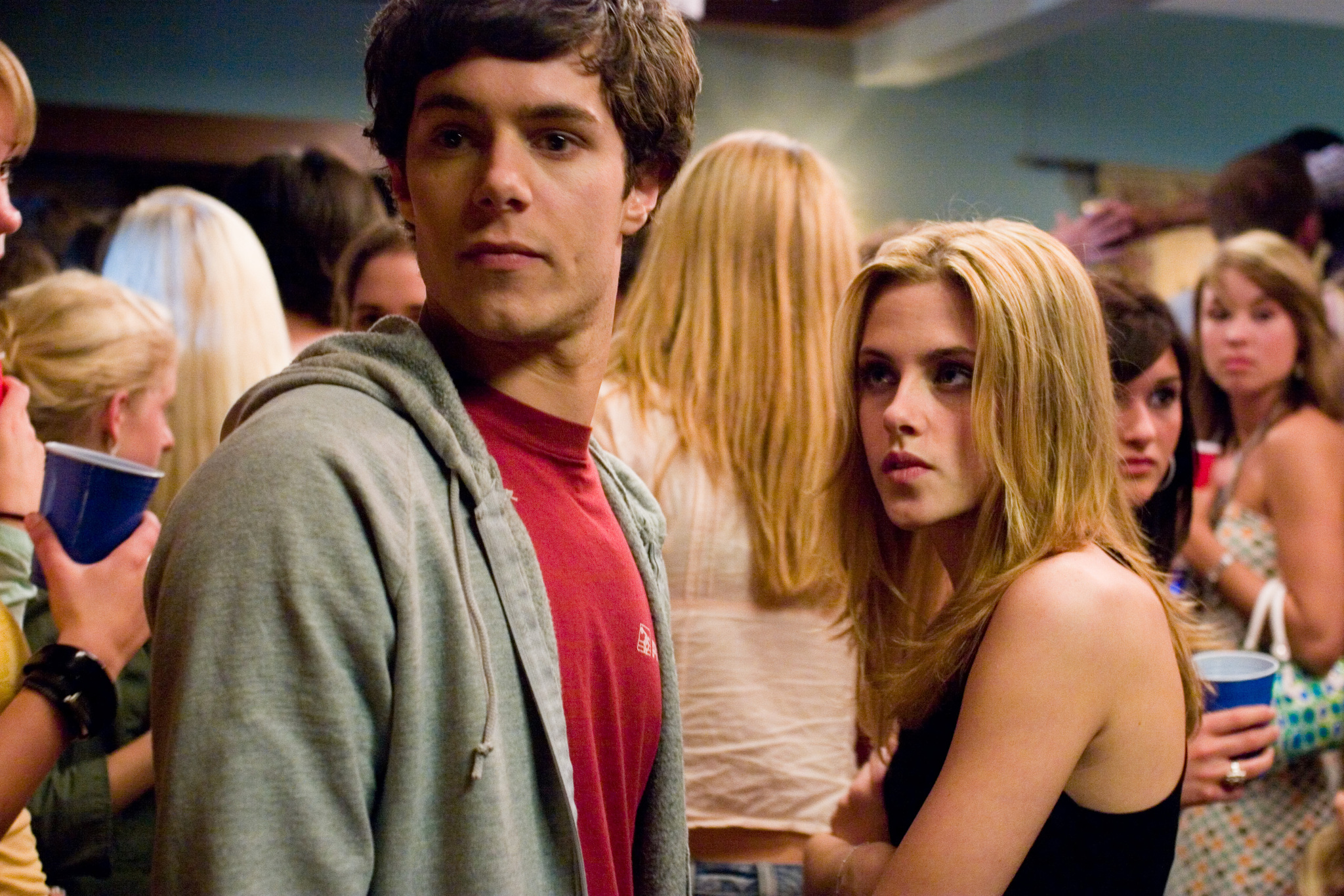 Still of Adam Brody and Kristen Stewart in In the Land of Women (2007)