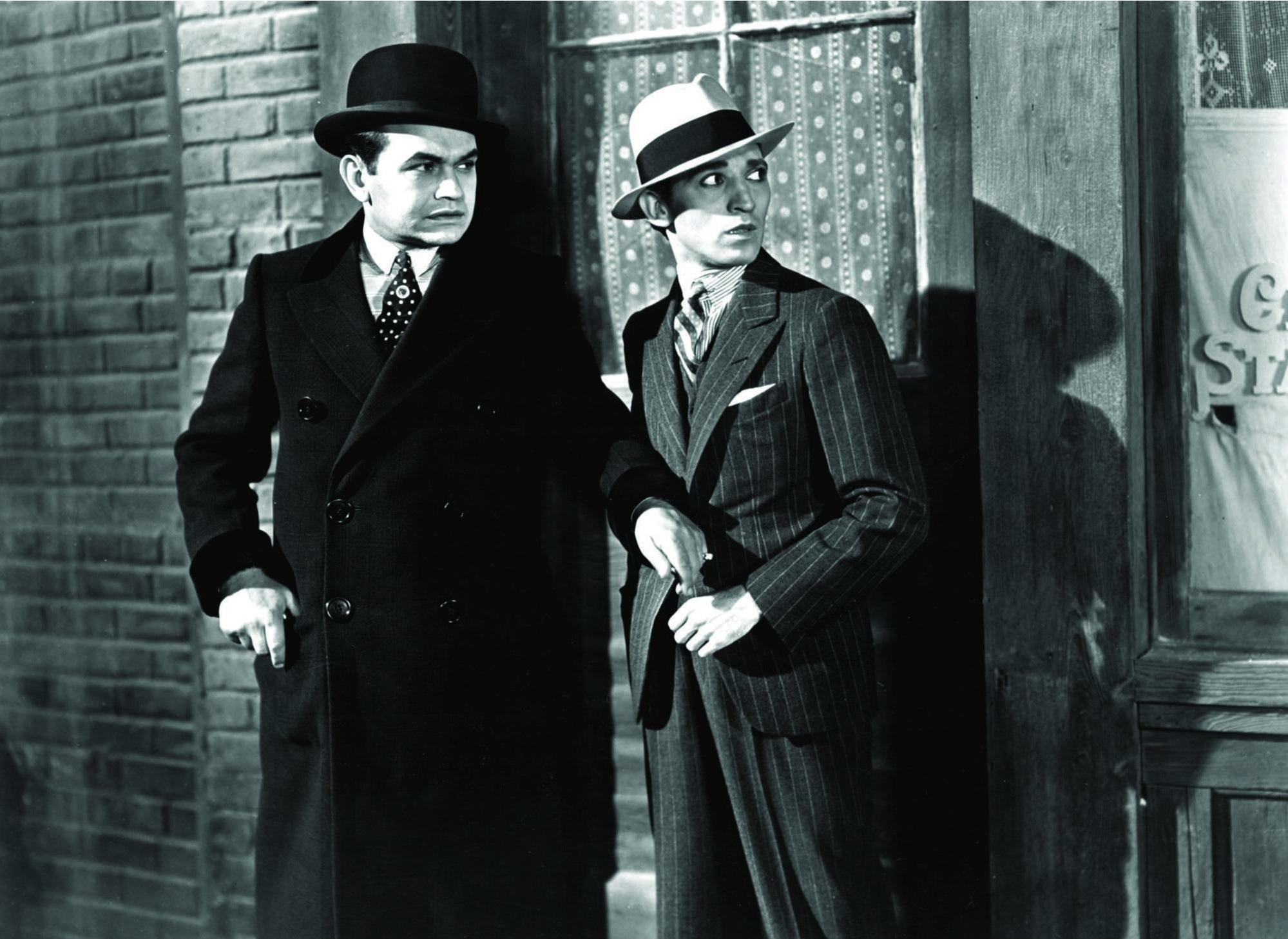 Still of Edward G. Robinson and George E. Stone in Little Caesar (1931)