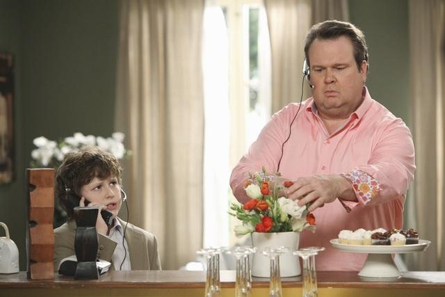 Still of Eric Stonestreet and Nolan Gould in Moderni seima (2009)