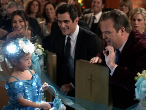 Still of Ty Burrell and Eric Stonestreet in Moderni seima (2009)