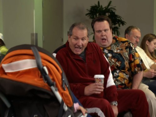 Still of Ed O'Neill and Eric Stonestreet in Moderni seima (2009)