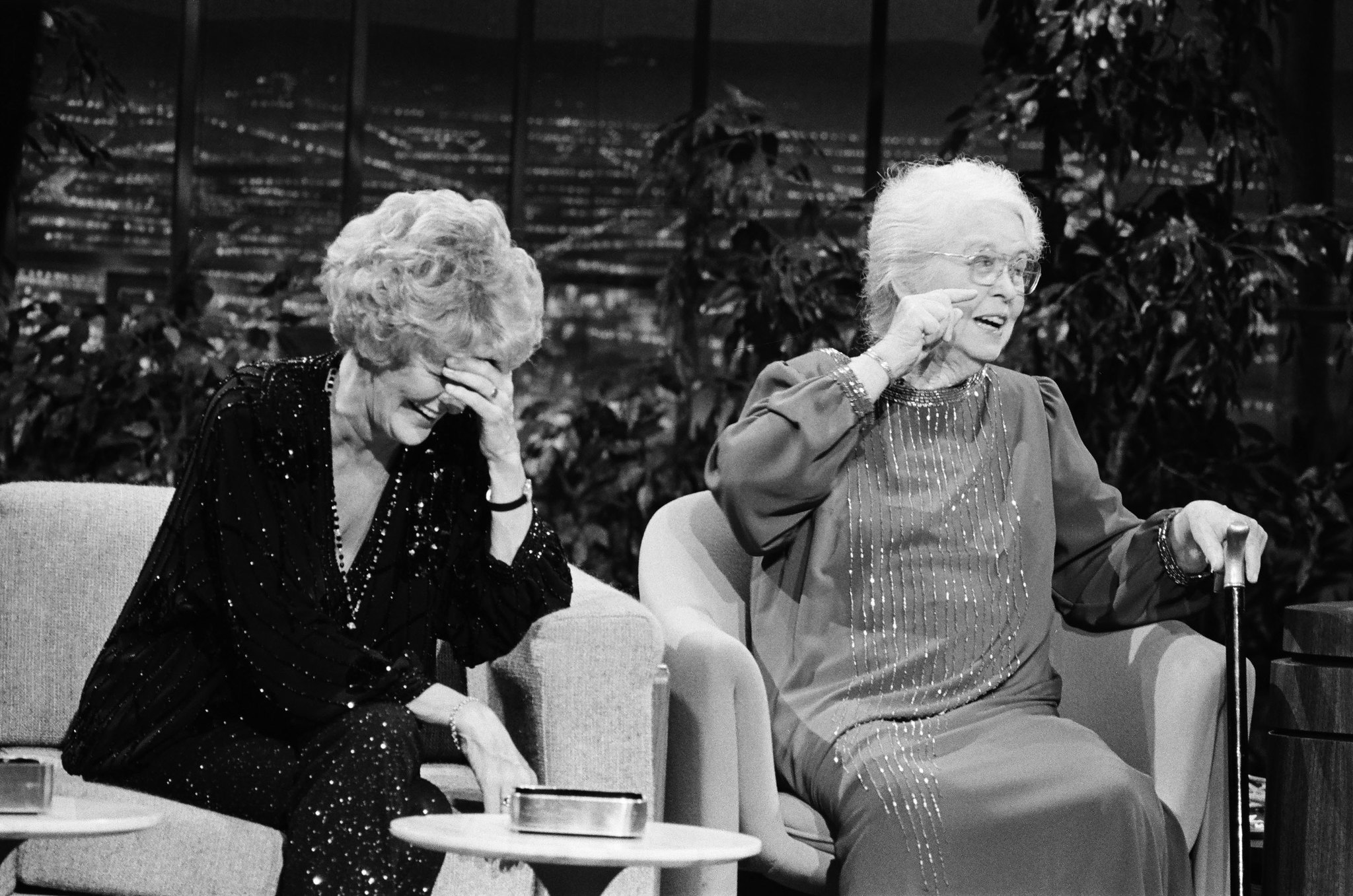 Alice Neel and Elaine Stritch at event of The Tonight Show Starring Johnny Carson (1962)
