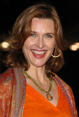 Brenda Strong at event of The Upside of Anger (2005)